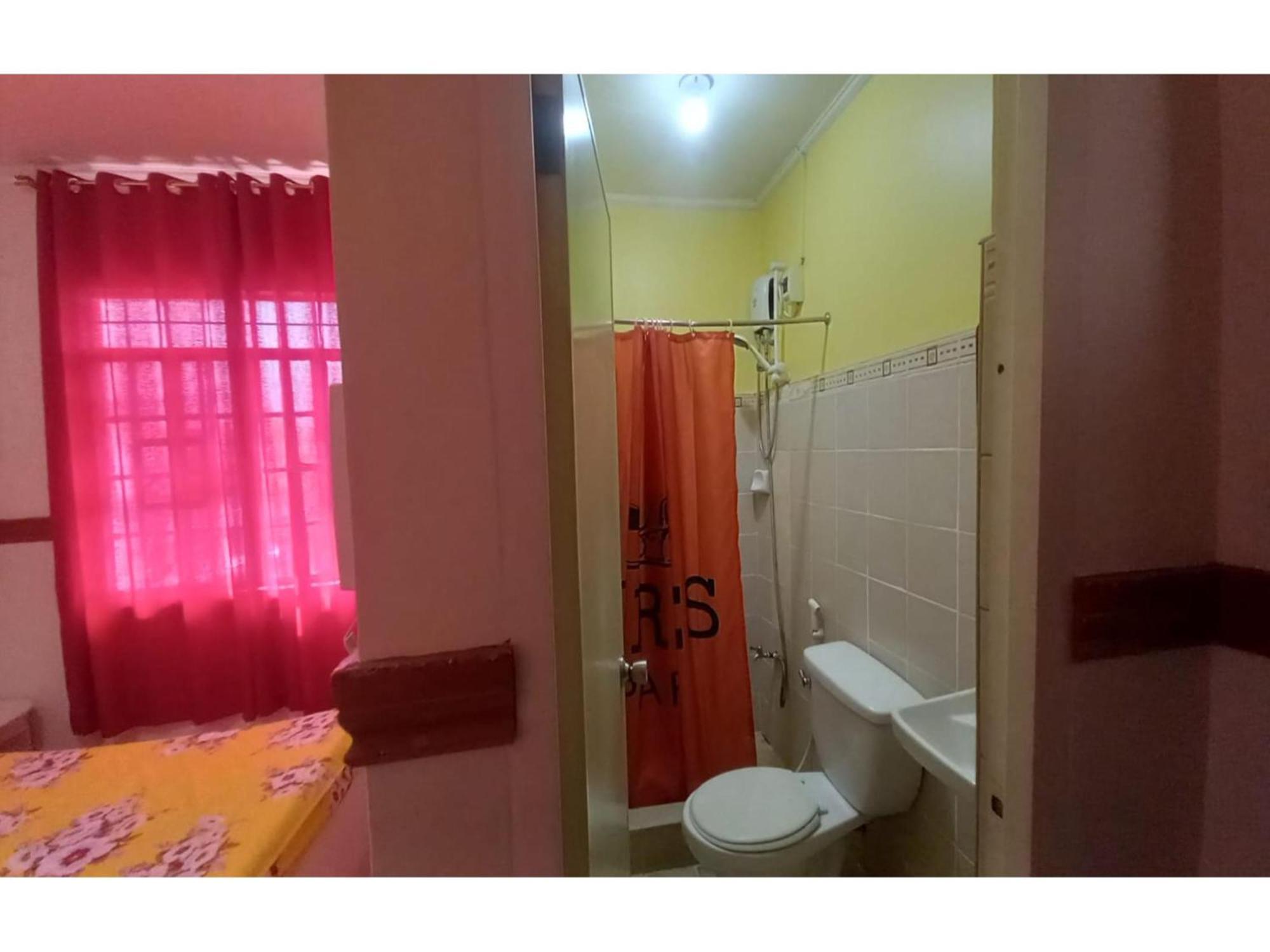 Oyo 1048 Jomckayl Apartelle Naga  Bagian luar foto