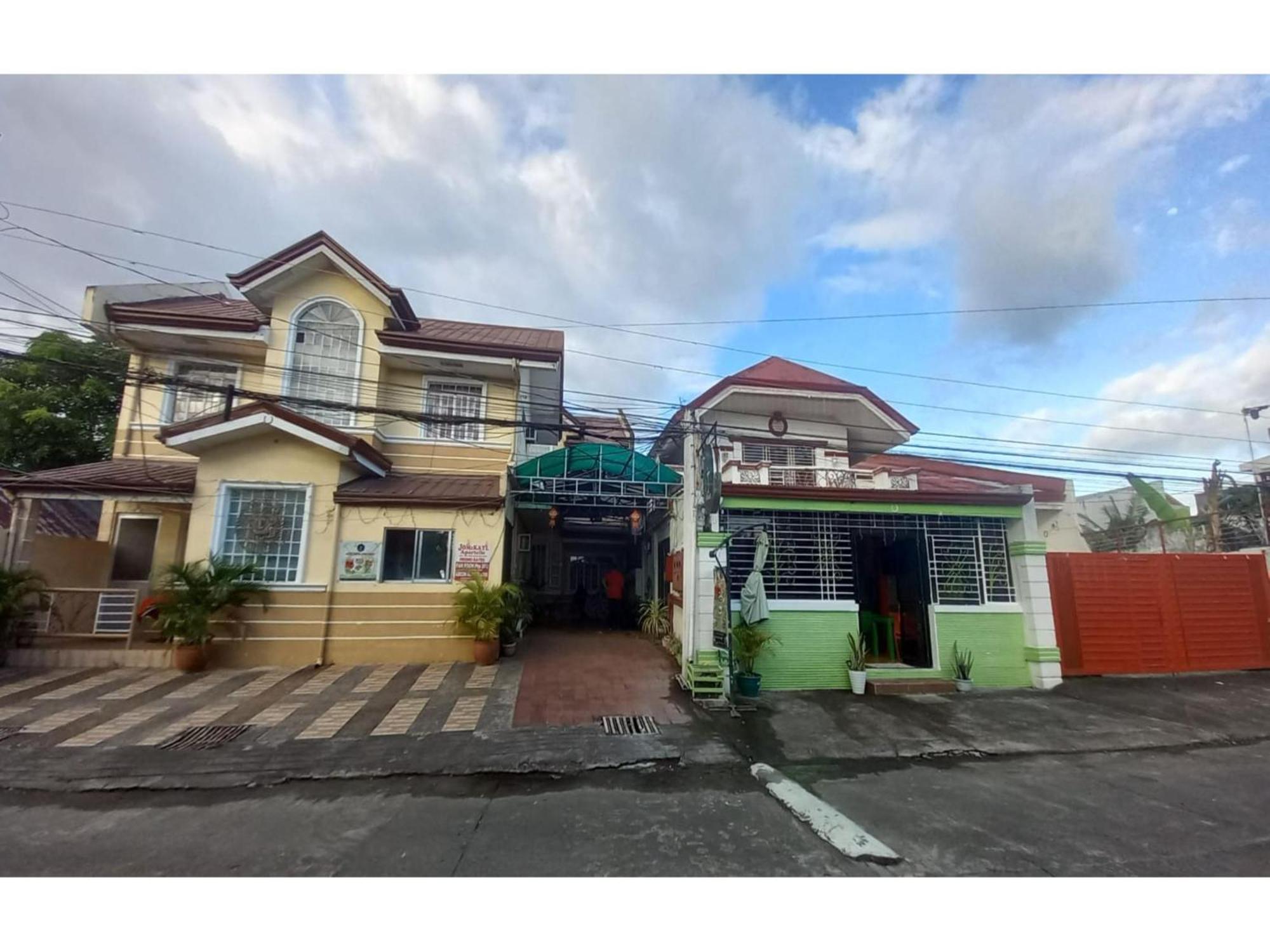 Oyo 1048 Jomckayl Apartelle Naga  Bagian luar foto
